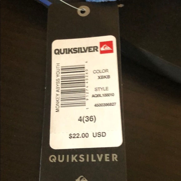 Quiksilver Sandals Youth Size 4 NWT - Picture 4 of 4